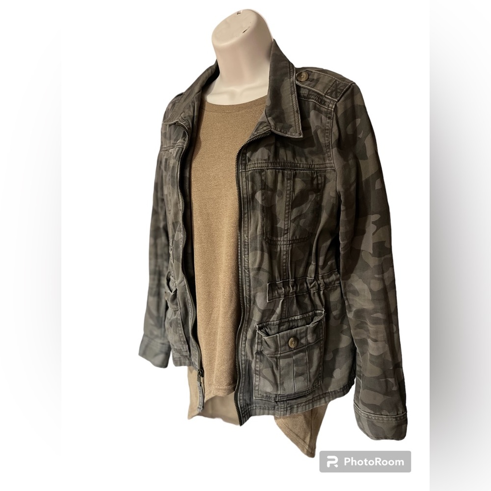 Express woman’s xs army jacket